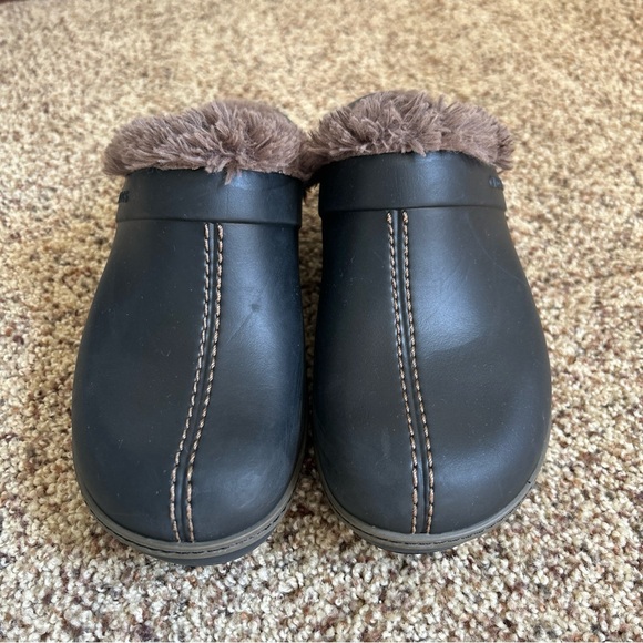 Crocs Cobbler Eva Women's Size 8 Brown Faux Fur Lined Clogs Mules Shoes (11552) - Picture 2 of 11